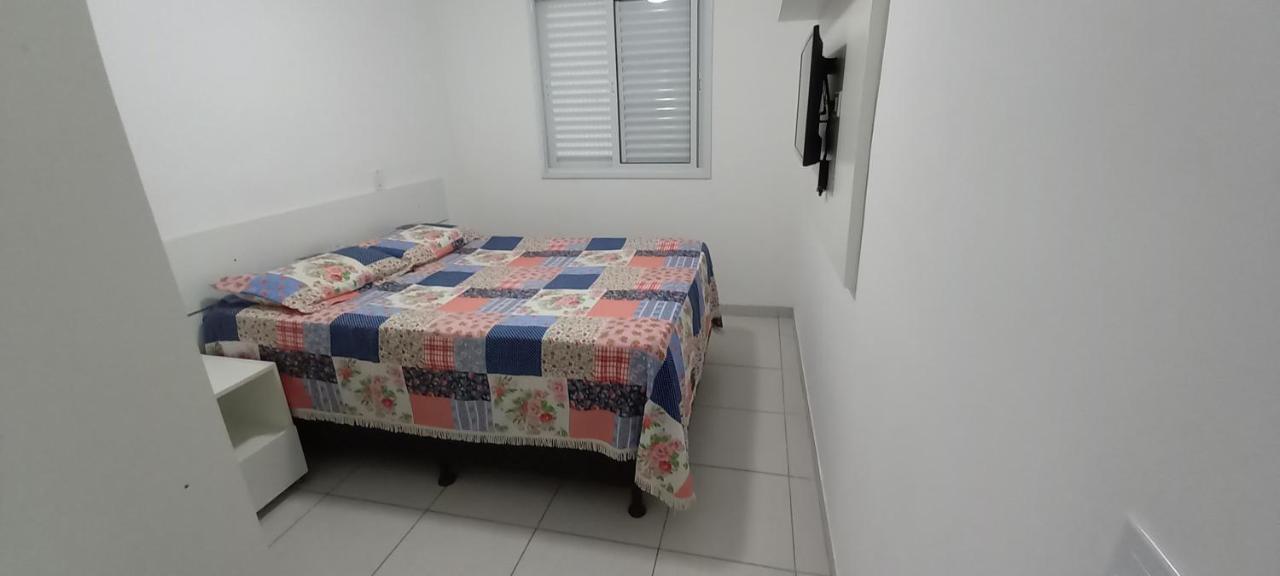 Apartamento Praia Grande: Conforto e Wi-Fi na Orla de Ubatuba Exterior photo